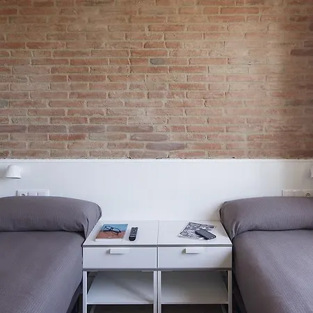 Sagrada Familia Apartment *
