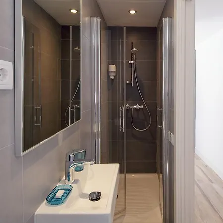 Sagrada Familia Apartment *